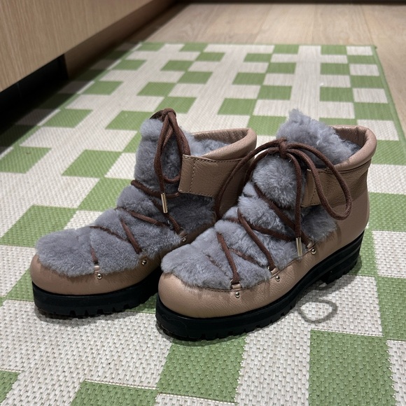 Jimmy Choo Ditto Ankle Boots in Ballet Pink with Shearling Fur Lining - Picture 1 of 5